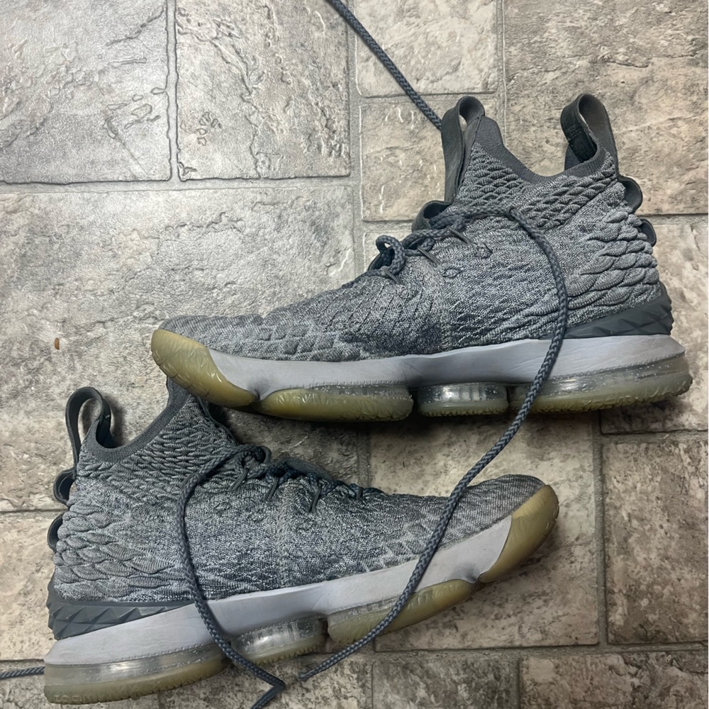Mens Nike LeBron 15’s basketball shoes.